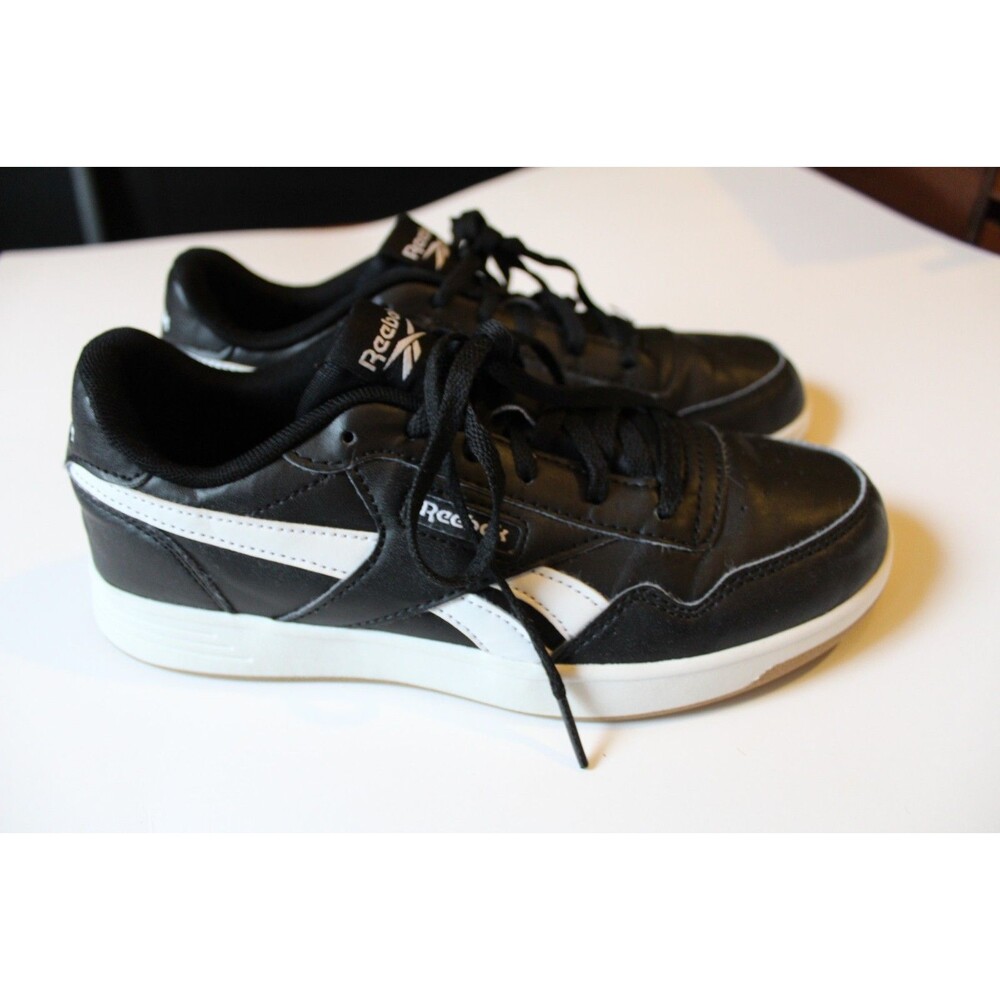 Reebok Court Advance Sneakers Black and White Mens Size 5 Womens 6.5